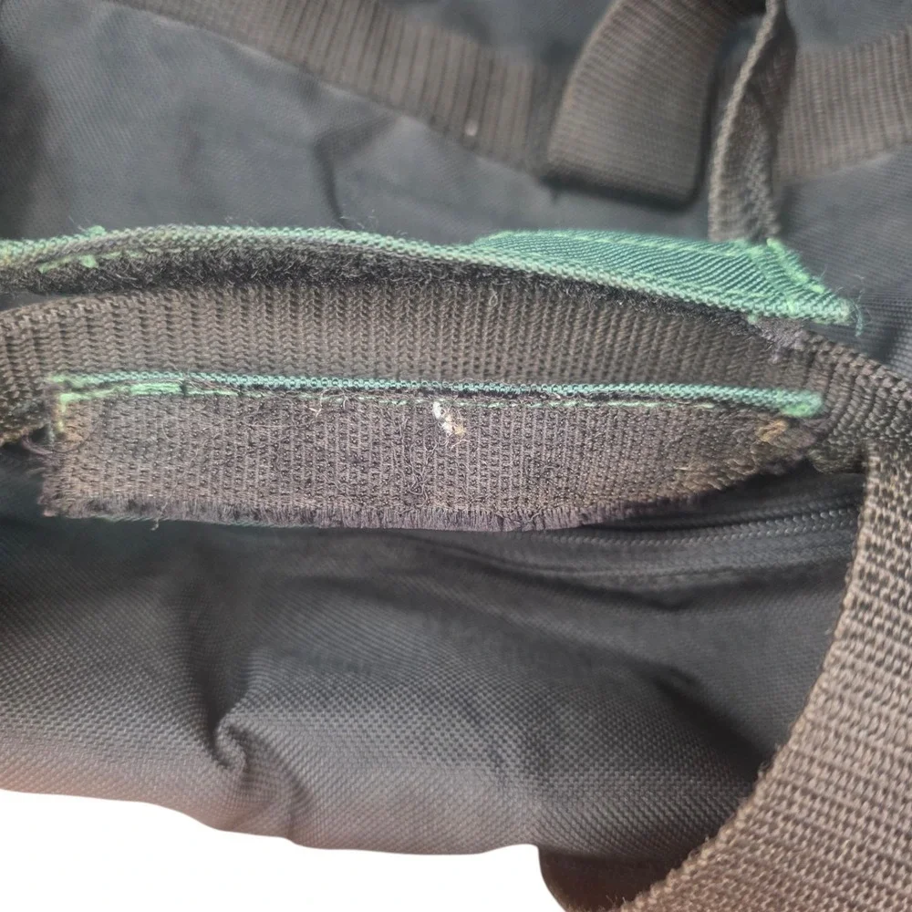 Vintage Reebok Green Black Barrel Duffle Gym Bag Detachable Shoulder Strap
